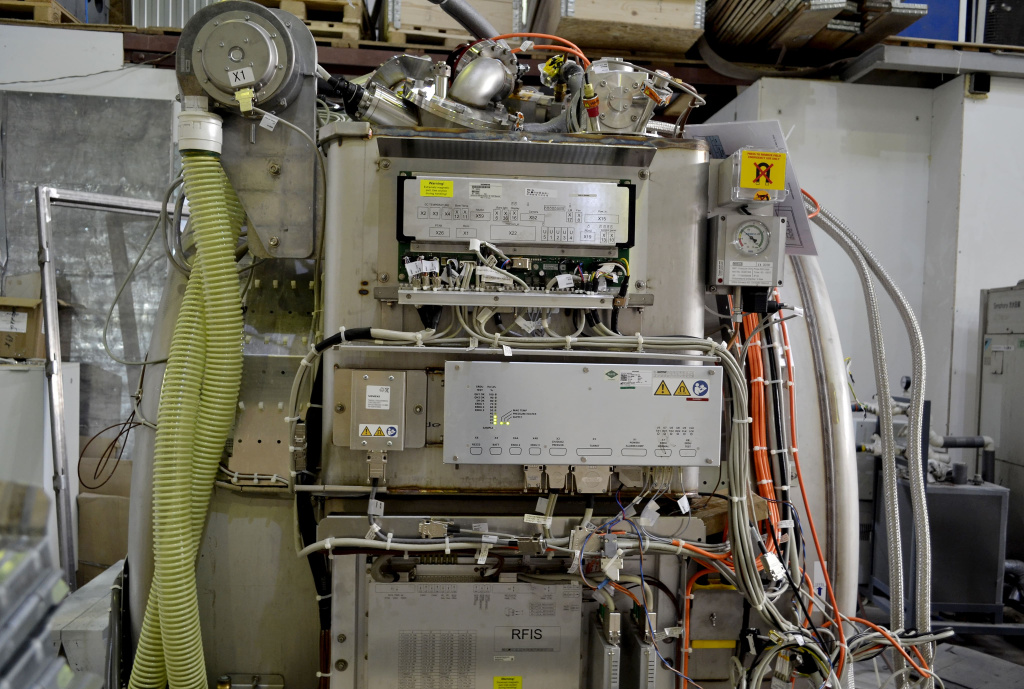 Поставка МРТ Siemens MAGNETOM Amira
