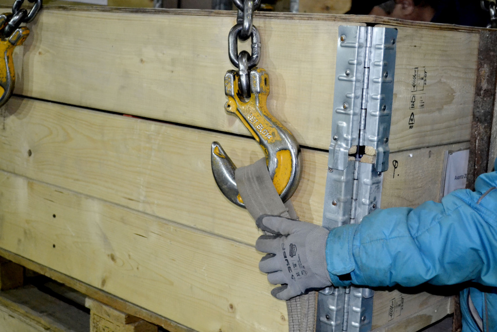 Отправка МРТ Siemens Magnetom Avanto 1,5 Т на место установки