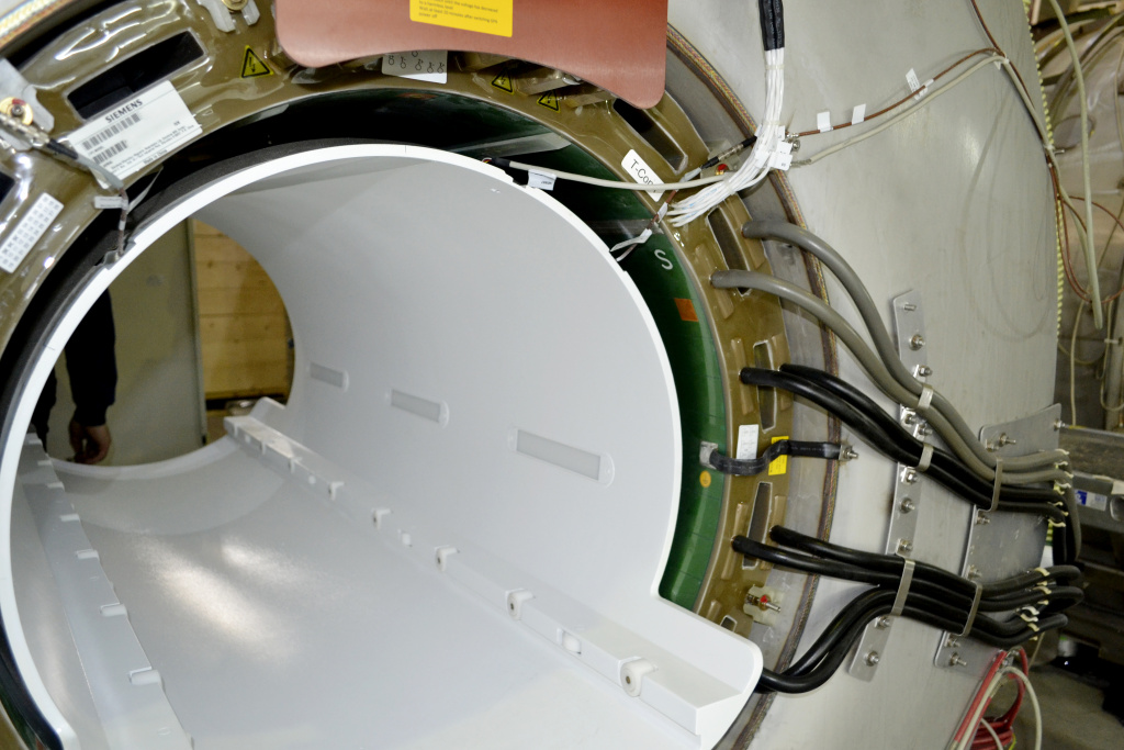 Отправка системы по проекту оснащения кабинета МРТ томографом Siemens Magnetom Amira